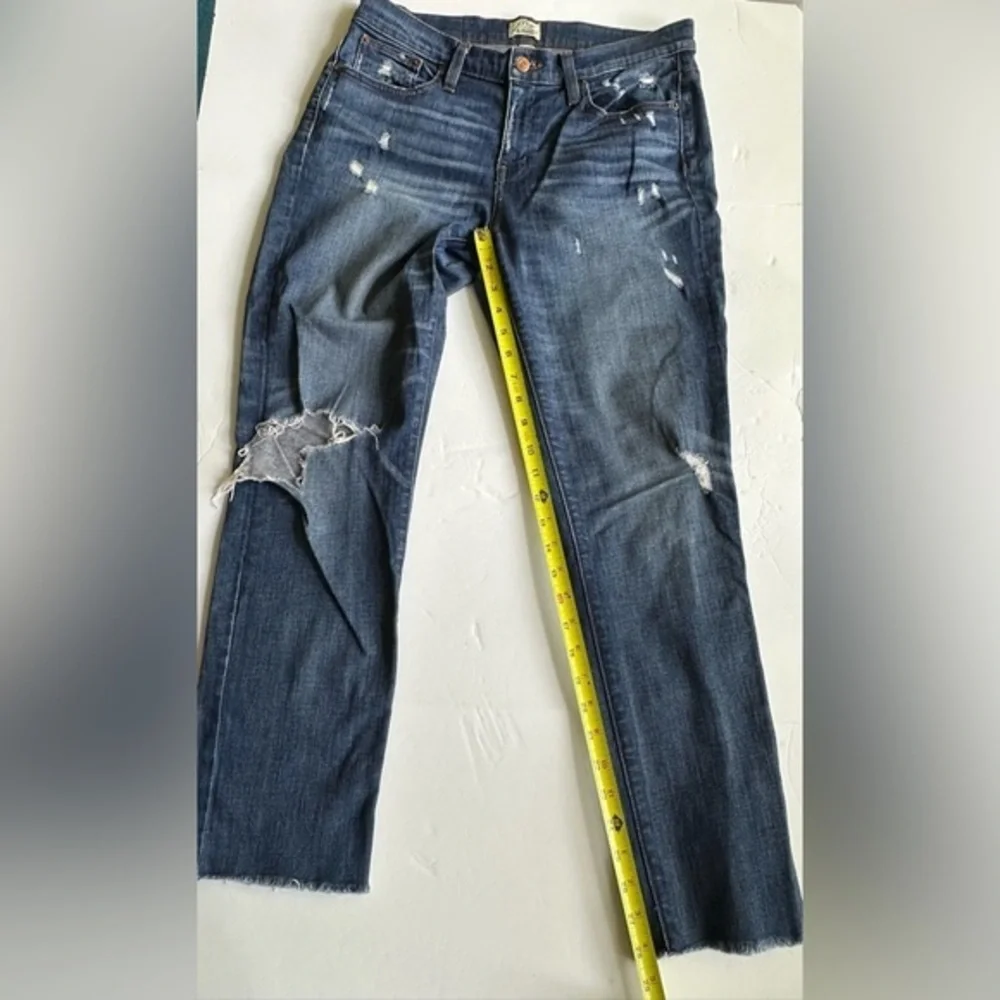 J Crew Slim Broken-in Boyfriend Jeans Size 28 Distressed K8462 Blue Size 28‎